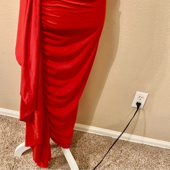 NEW Sexy Bodycon Dress Small Red Maxi Spandex Stretch One Sleeve Ruffled NWOT - Picture 6 of 14